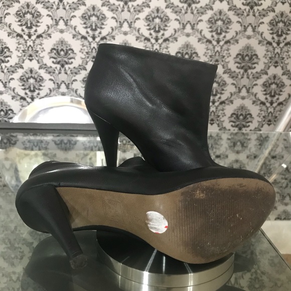 Zara Black Leather Booties - Picture 8 of 8